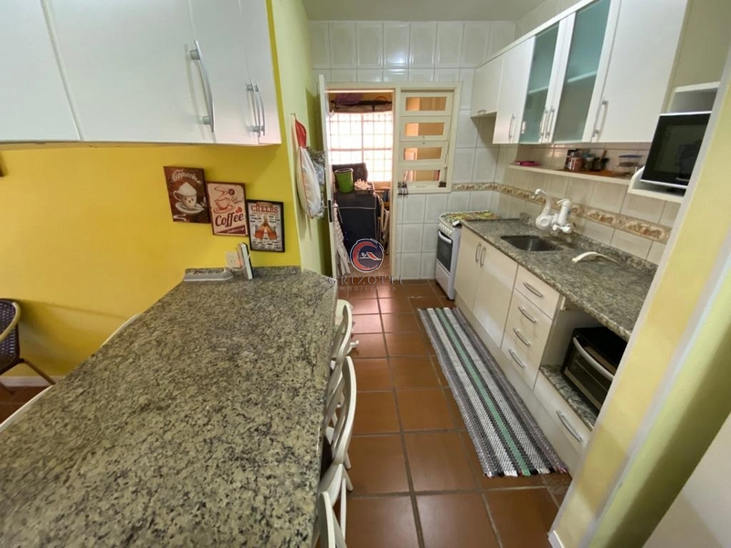 APARTAMENTO TÉRREO A UMA QUADRA DO MAR: 11ª foto da galeria de imagens do imóvel