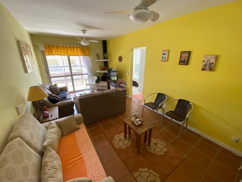 APARTAMENTO TÉRREO A UMA QUADRA DO MAR: 9ª foto da galeria de imagens do imóvel