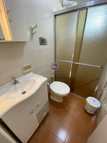 APARTAMENTO TÉRREO A UMA QUADRA DO MAR: 10ª foto da galeria de imagens do imóvel