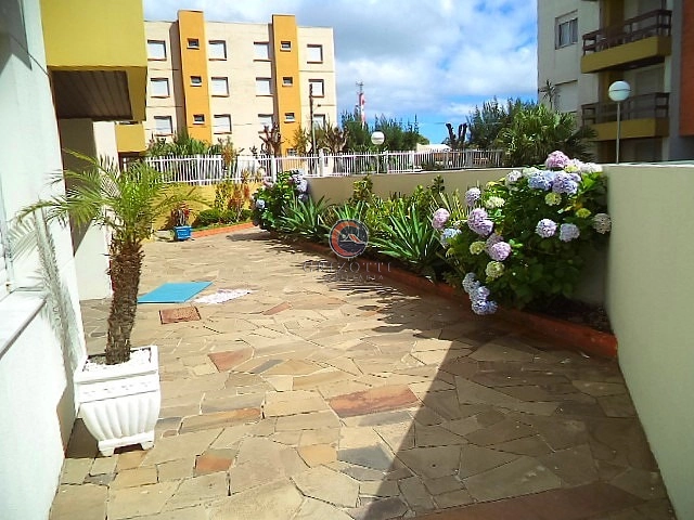 APARTAMENTO TÉRREO A UMA QUADRA DO MAR: 17ª foto da galeria de imagens do imóvel