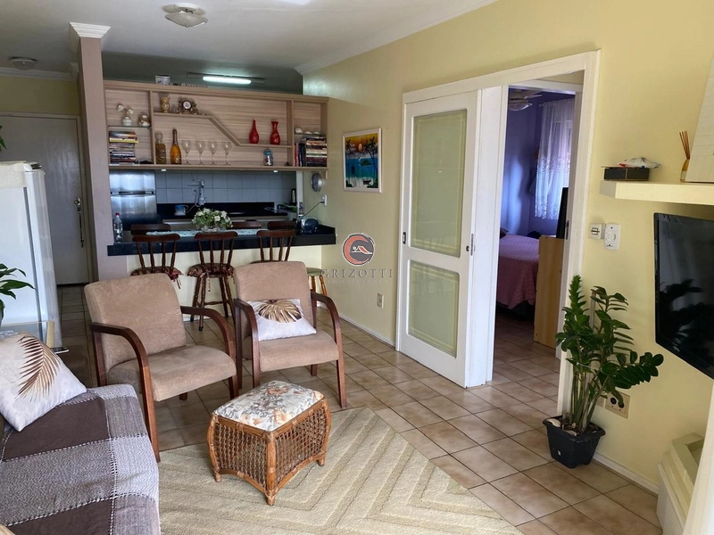 Apartamento em Capão Novo: 3ª foto da galeria de imagens do imóvel