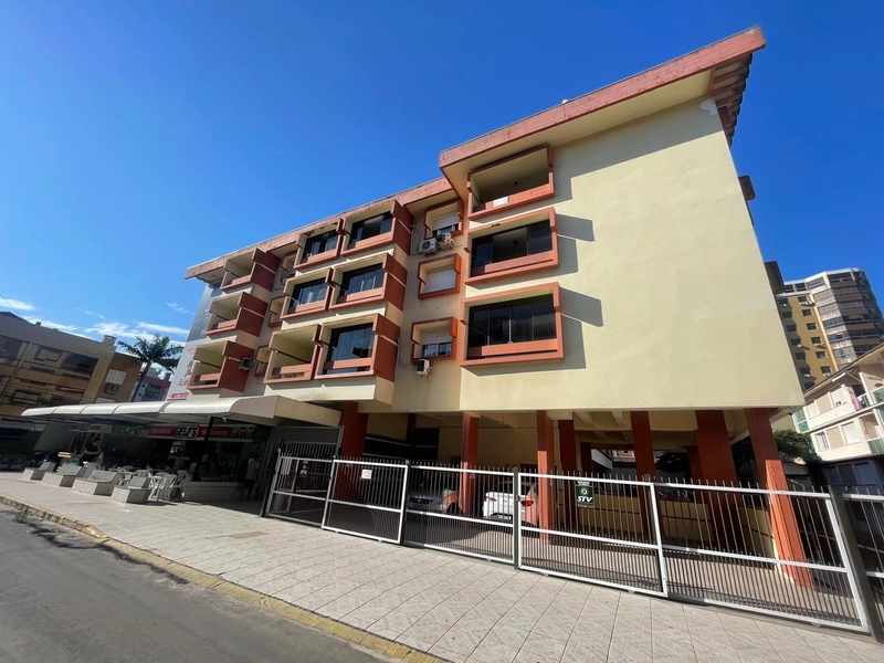 Apartamento à venda no centro de Capão Da Canoa.: 1ª foto da galeria de imagens do imóvel