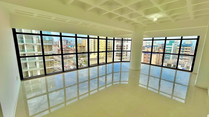 Sala comercial no centro de Capão da Canoa!: 1ª foto da galeria de imagens do imóvel