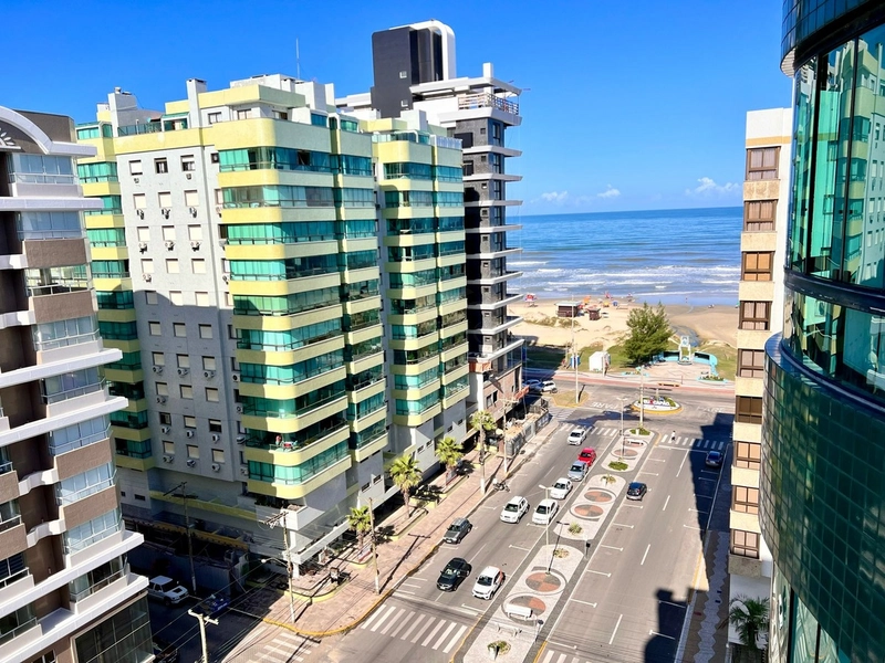 Apartamento vista para o mar, 2 dormitórios, em Capão da Canoa.: 1ª foto da galeria de imagens do imóvel