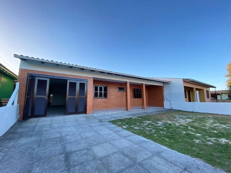 Casa térrea à venda em Capão Da Canoa.: 4ª foto da galeria de imagens do imóvel