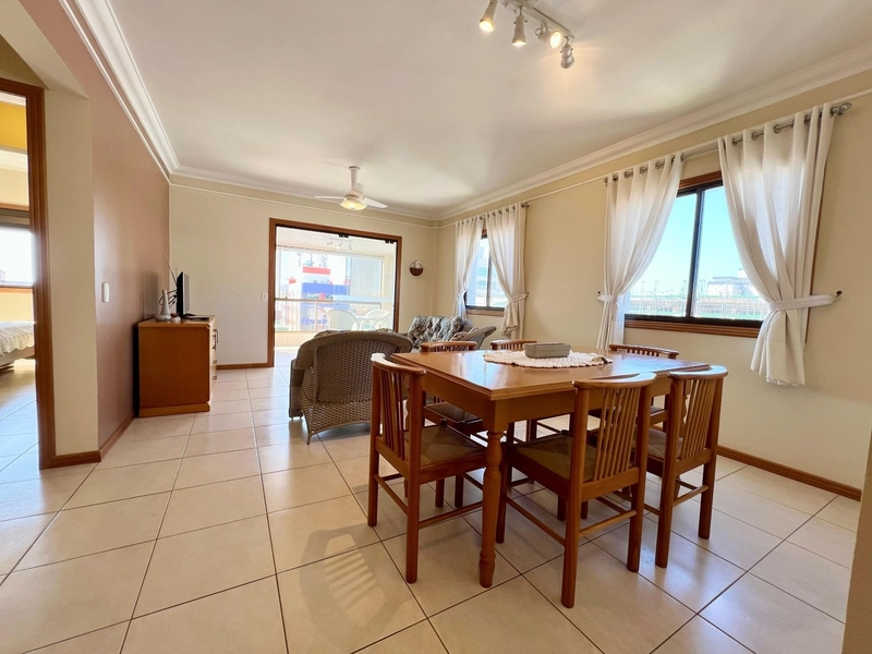Apartamento 02 dormitórios no Centro Vista para o Mar: 6ª foto da galeria de imagens do imóvel