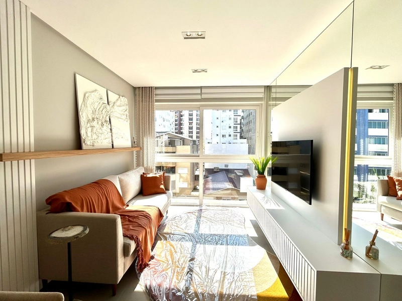 Apartamento 02 suítes junto a Praça Flávio Boianovski: 3ª foto da galeria de imagens do imóvel
