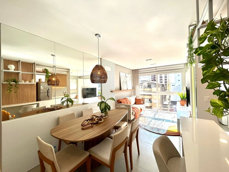 Apartamento 02 suítes junto a Praça Flávio Boianovski: 2ª foto da galeria de imagens do imóvel