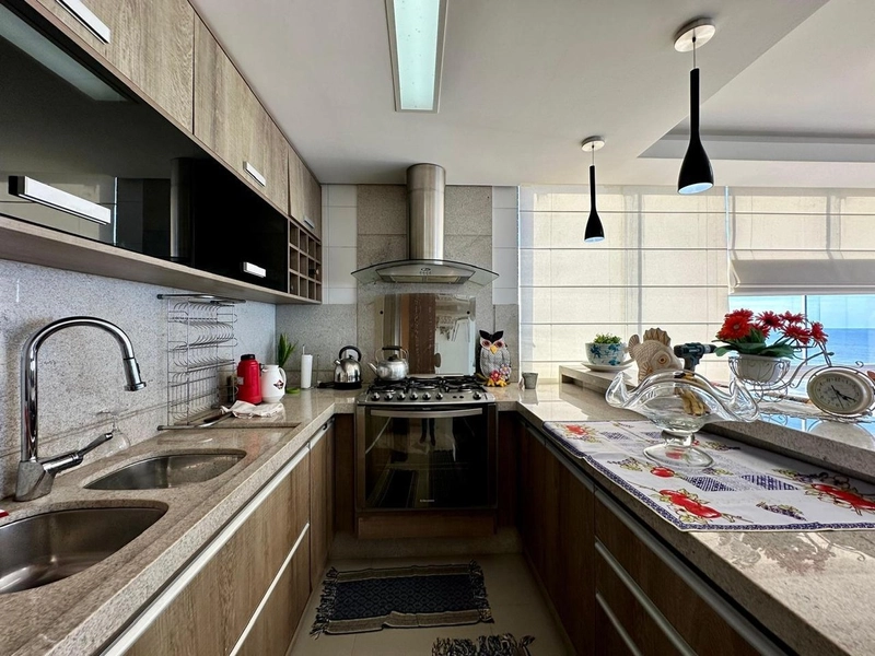 Excelente Apartamento 03 suítes com vista eterna para o mar: 5ª foto da galeria de imagens do imóvel
