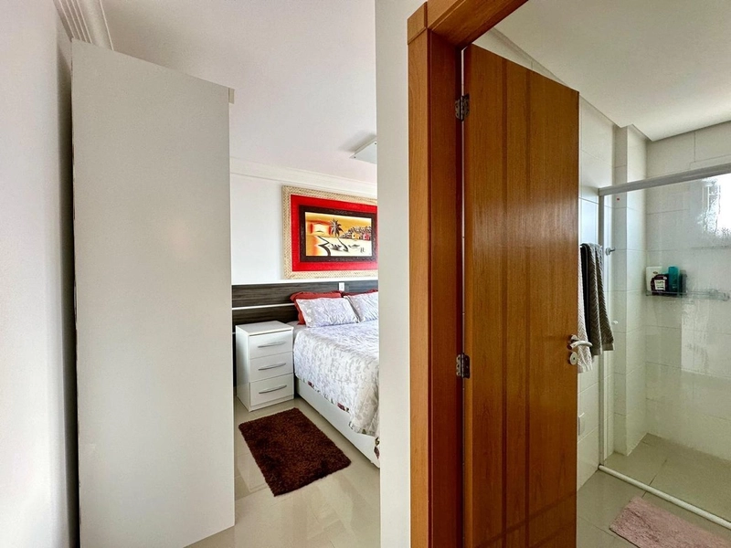Excelente Apartamento 03 suítes com vista eterna para o mar: 14ª foto da galeria de imagens do imóvel