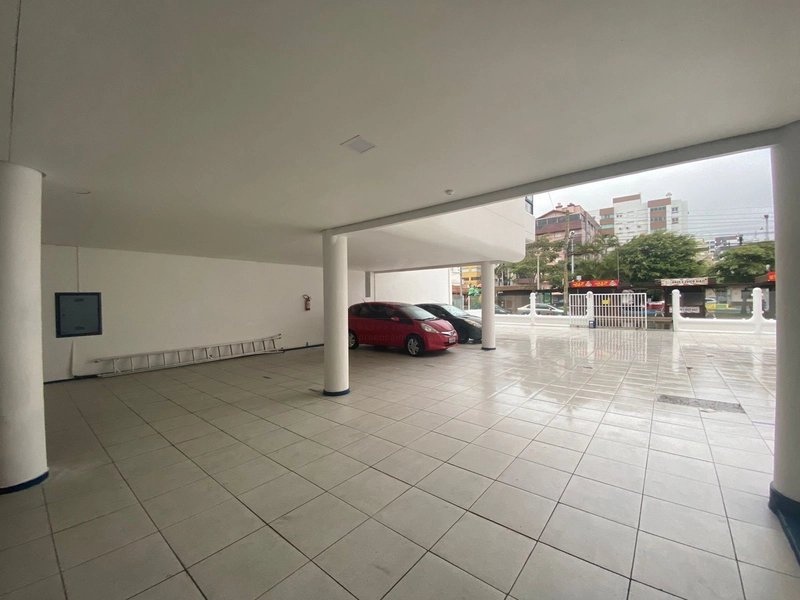 Apartamento 1 dormitório com vaga! sacada de frente! centro!: 4ª foto da galeria de imagens do imóvel