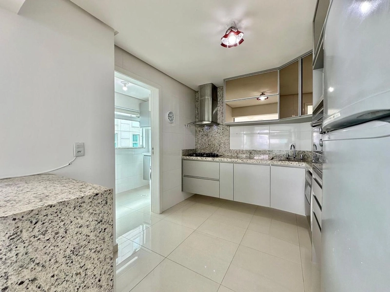 Apartamento 03 dormitórios com 02 box na Av. Ubirajara: 12ª foto da galeria de imagens do imóvel