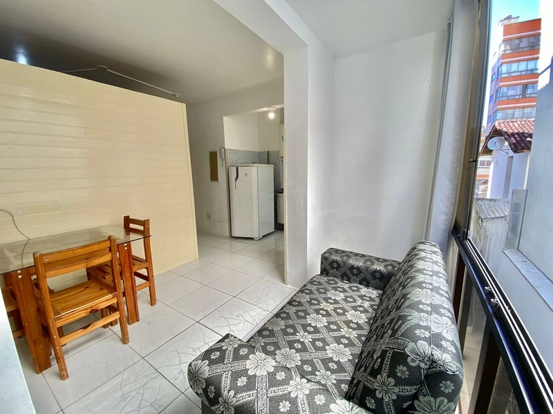 JK Transformado em 1 dormitório, mobiliado, Centro!: 2ª foto da galeria de imagens do imóvel