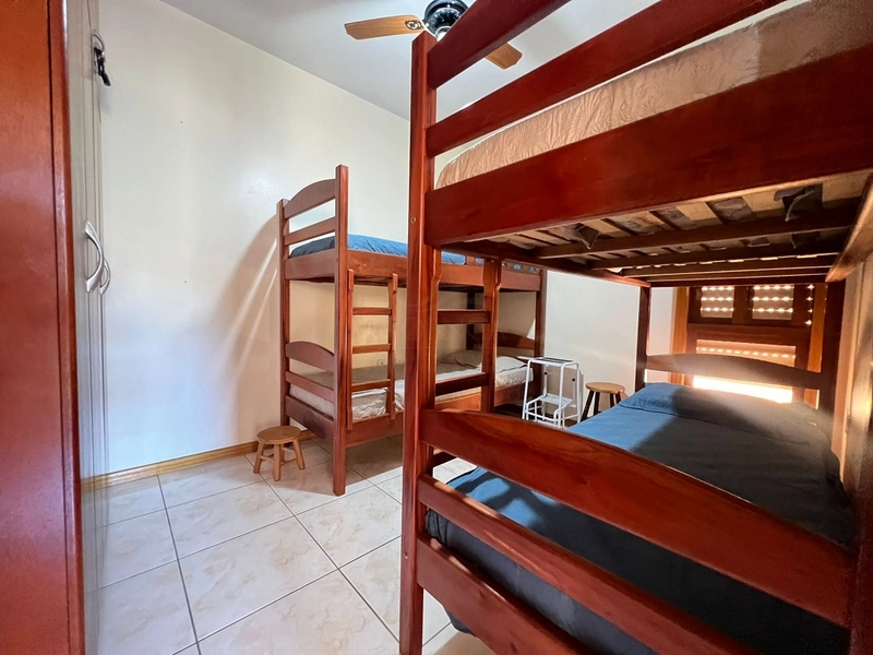 Duplex com 02 dormitórios, Mobiliado, sacada em L a 03 quadras do mar: 20ª foto da galeria de imagens do imóvel