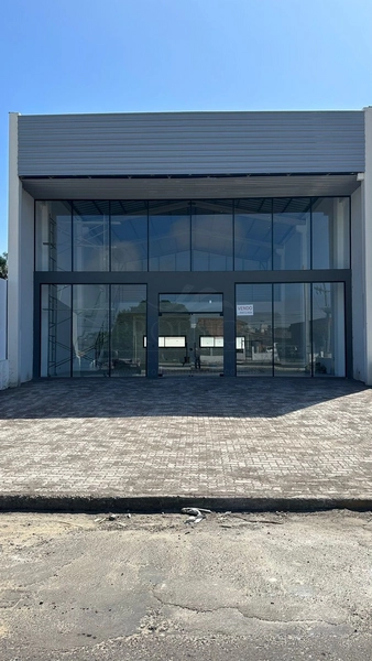 Loja comercial à venda: 1ª foto da galeria de imagens do imóvel