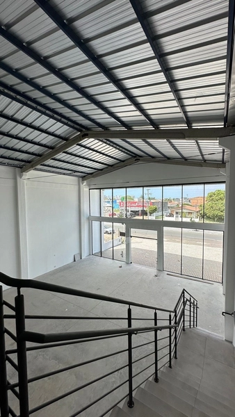 Loja comercial à venda: 8ª foto da galeria de imagens do imóvel
