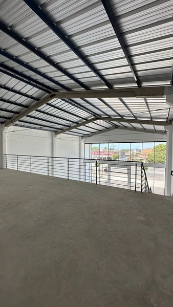 Loja comercial à venda: 11ª foto da galeria de imagens do imóvel