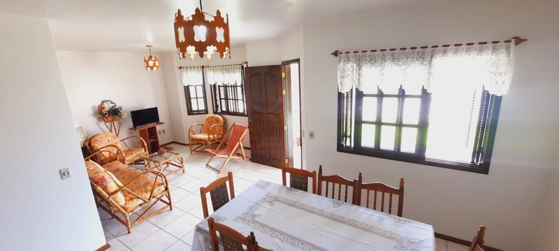 Casa à venda em Capão Da Canoa, próximo do mar.: 10ª foto da galeria de imagens do imóvel
