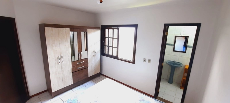 Casa à venda em Capão Da Canoa, próximo do mar.: 19ª foto da galeria de imagens do imóvel