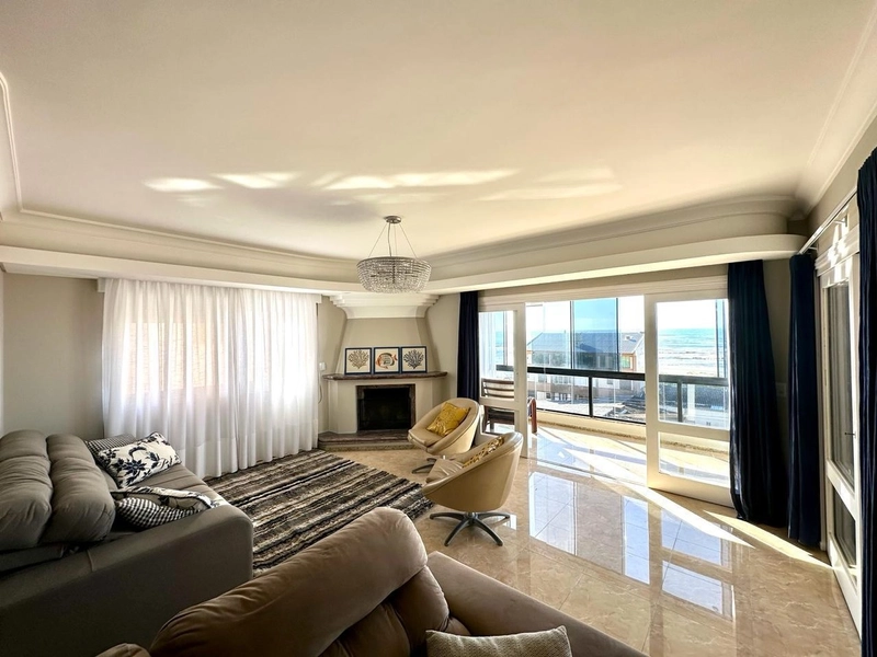 Apartamento 4 dormitórios,sendo2 suítes, 2 vagas, Beira Mar!: 9ª foto da galeria de imagens do imóvel