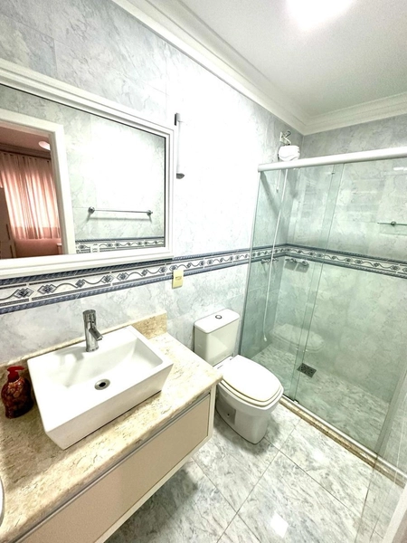 Apartamento 4 dormitórios,sendo2 suítes, 2 vagas, Beira Mar!: 25ª foto da galeria de imagens do imóvel