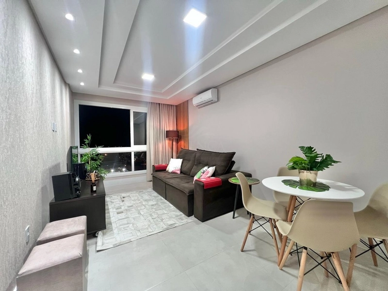 Parcelamento Direto! 2 dormitórios, frente serra! Centro