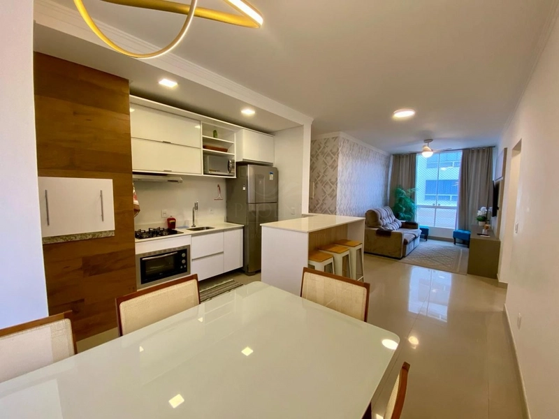 Apartamento 2 dormitórios uma quadra do Mar em Capão da Canoa: 1ª foto da galeria de imagens do imóvel