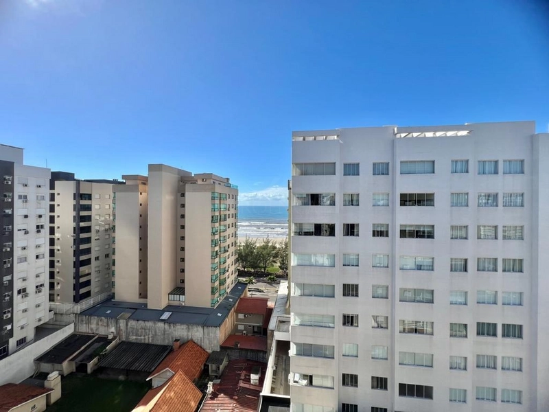 Apartamento de frente com sacada! Mobiliado! No Navegantes!: 4ª foto da galeria de imagens do imóvel