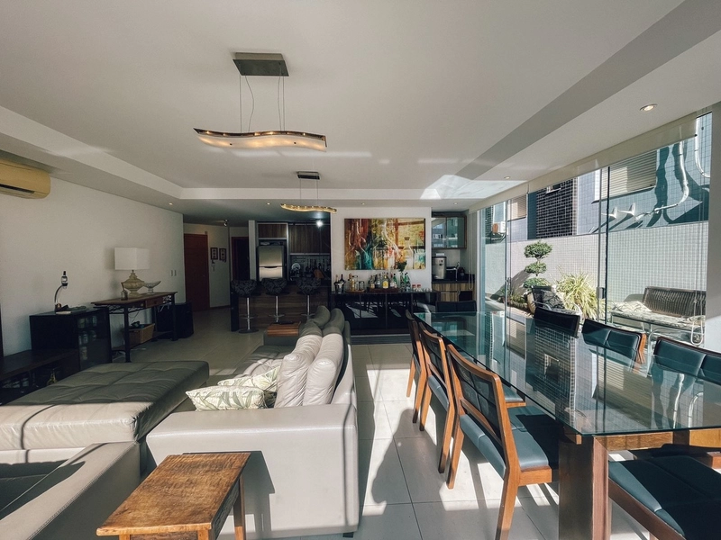 Apartamento de frente com terraço!180mts2 privativos! 4 vagas!: 1ª foto da galeria de imagens do imóvel