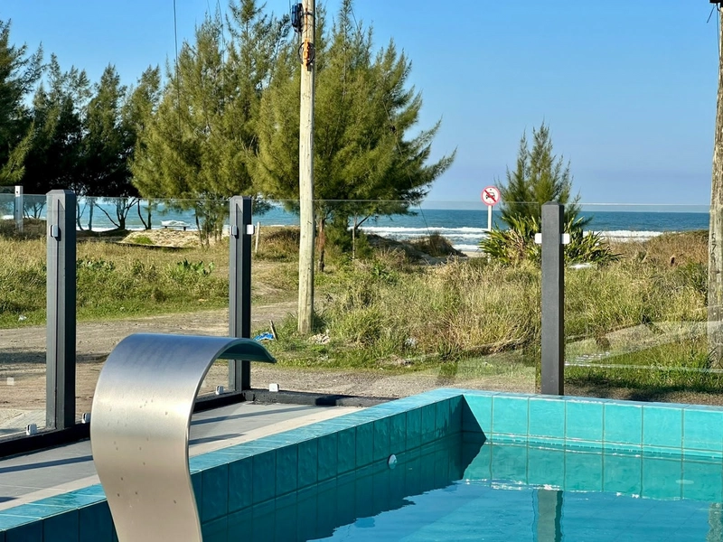 Casa a venda de esquina 3 Dormitórios com piscina!!: 19ª foto da galeria de imagens do imóvel