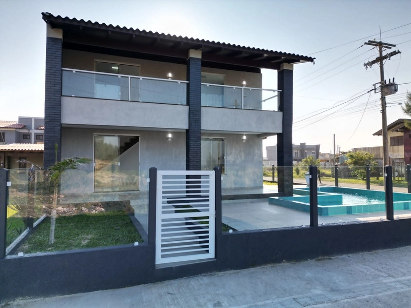 Casa a venda de esquina 3 Dormitórios com piscina!!: 27ª foto da galeria de imagens do imóvel