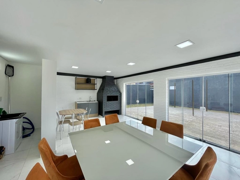 Casa a venda de esquina 3 Dormitórios com piscina!!: 25ª foto da galeria de imagens do imóvel
