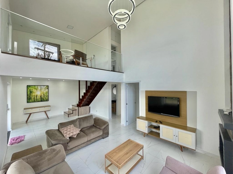 Casa a venda de esquina 3 Dormitórios com piscina!!: 17ª foto da galeria de imagens do imóvel