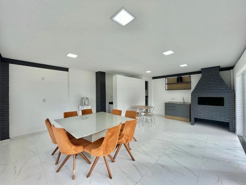 Casa a venda de esquina 3 Dormitórios com piscina!!: 12ª foto da galeria de imagens do imóvel