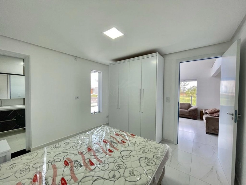 Casa a venda de esquina 3 Dormitórios com piscina!!: 21ª foto da galeria de imagens do imóvel