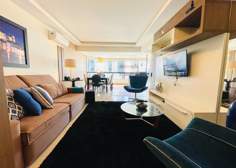 Apartamento Frente Praça Tiaraju mobiliado e Decorado Navegantes: 1ª foto da galeria de imagens do imóvel