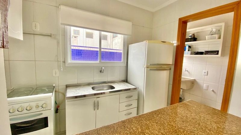 1 DORMITÓRIO COM SUÍTE E LAVABO, VAGA, 1 QUADRA DO MAR!: 4ª foto da galeria de imagens do imóvel