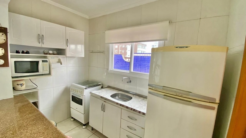 1 DORMITÓRIO COM SUÍTE E LAVABO, VAGA, 1 QUADRA DO MAR!: 3ª foto da galeria de imagens do imóvel