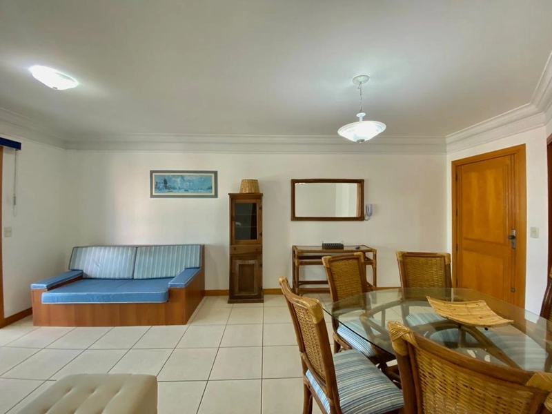 Apartamento junto a Praça do Mini Golf e com vista eterna para o mar!: 10ª foto da galeria de imagens do imóvel