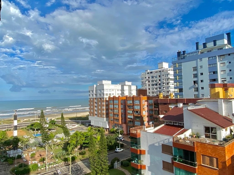 Apartamento junto a Praça do Mini Golf e com vista eterna para o mar!: 15ª foto da galeria de imagens do imóvel