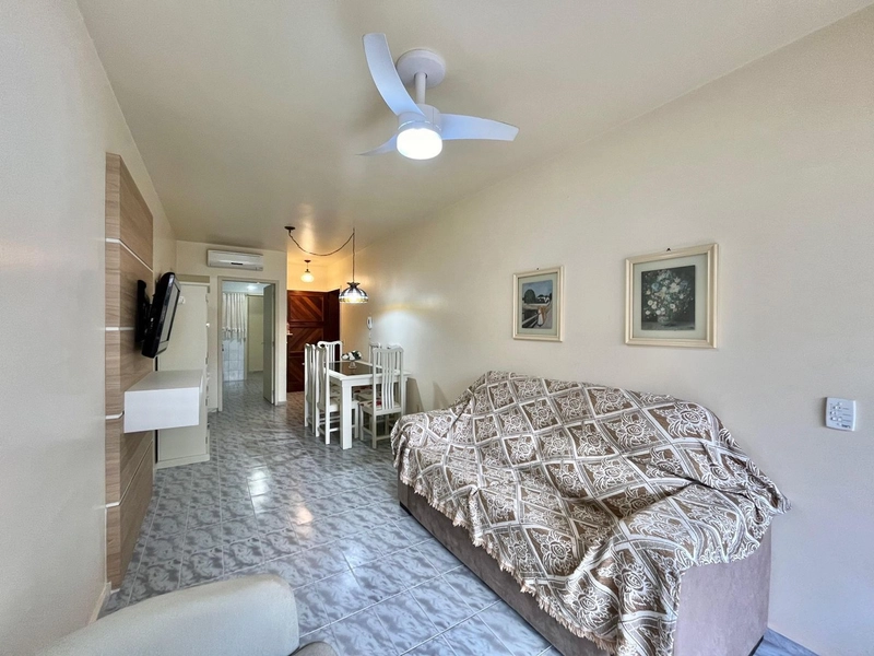 Apartamento de frente, com vista para Praça Flávio Boianovski!: 4ª foto da galeria de imagens do imóvel