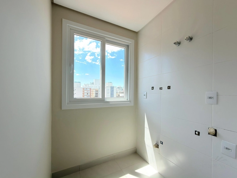 Apartamento 1 dormitório com suíte e lavabo: 7ª foto da galeria de imagens do imóvel