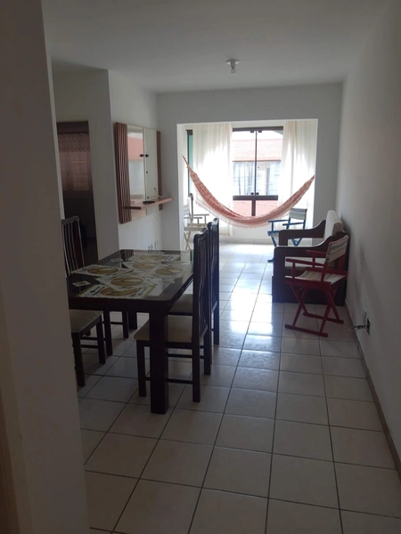 Amplo apartamento 2dormitórios, mobiliado, sacada! No Centro!: 1ª foto da galeria de imagens do imóvel