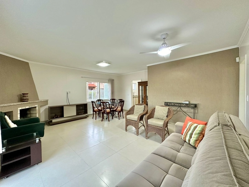 Casa 3 Dormitórios com suíte Com piscina Capão Novo: 20ª foto da galeria de imagens do imóvel