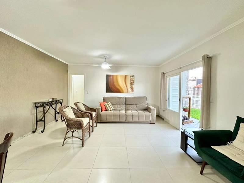 Casa 3 Dormitórios com suíte Com piscina Capão Novo: 13ª foto da galeria de imagens do imóvel