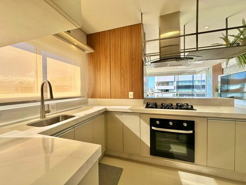 Apartamento de frente para Ubirajara! 3 dormitórios,suite!mobiliado!: 11ª foto da galeria de imagens do imóvel