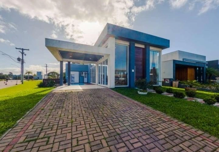Casa à venda em CAPÃO DA CANOA, Condomínio Dubai Resort.: 1ª foto da galeria de imagens do imóvel