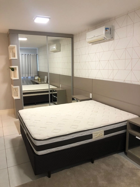 Apartamento de 3 dormitórios de frente, mobiliado, Navegantes.: 25ª foto da galeria de imagens do imóvel