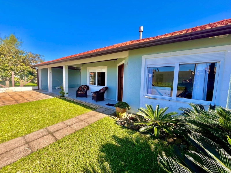 Casa de 3 dormitórios, próximo do mar em Marina Maristela Xangrilá.: 1ª foto da galeria de imagens do imóvel