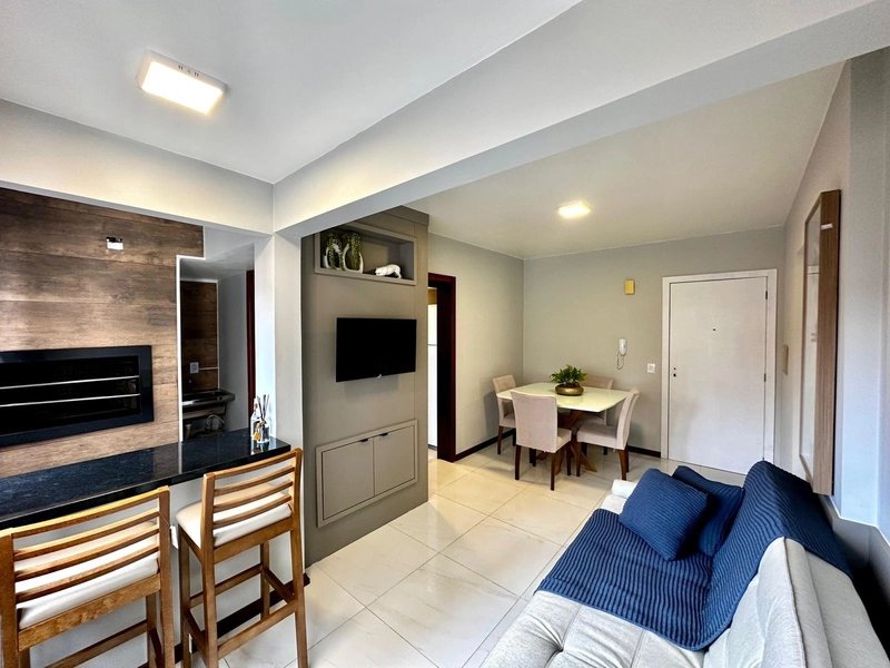 Apartamento 02 dormitórios no Centro de Capão da Canoa: 1ª foto da galeria de imagens do imóvel